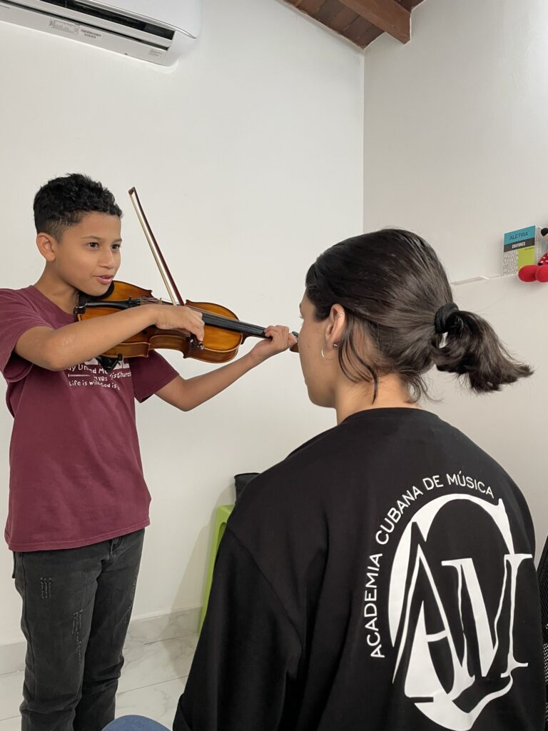 clases de violin en medellin