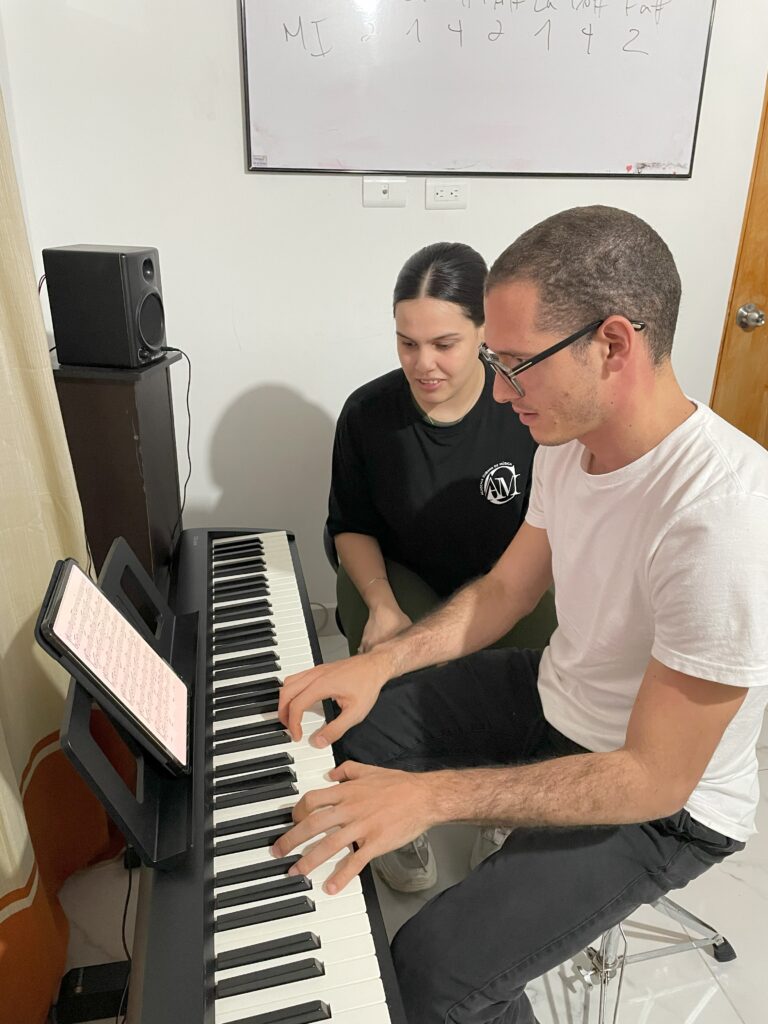 clases de piano en medellin